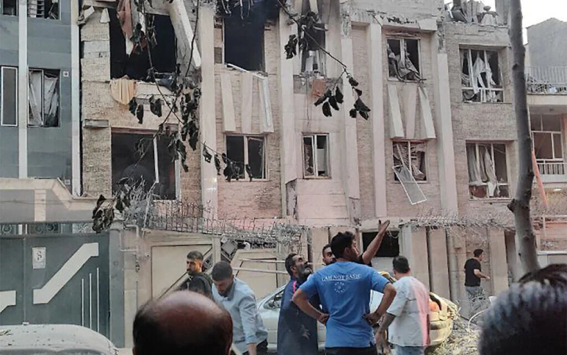 Bombázás nyomai Teheránban