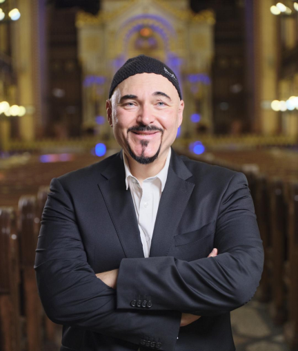 Dr. Nógrádi Gergely főkántor