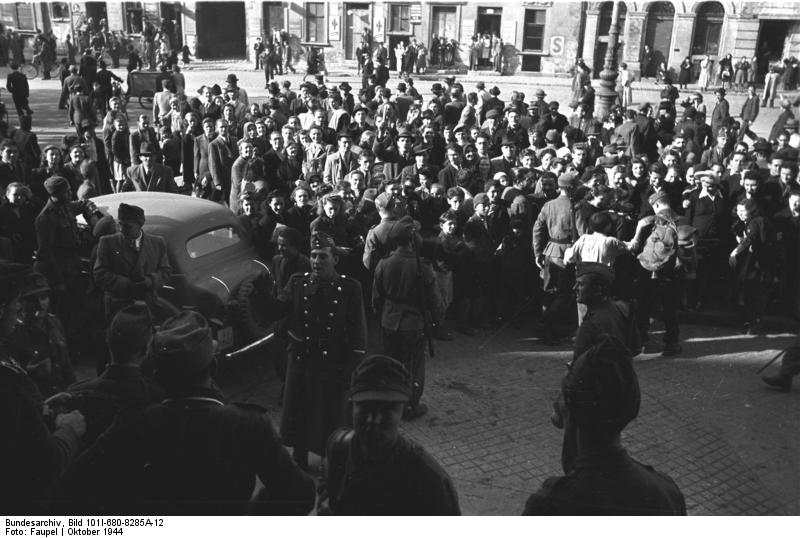 Zsidók letartóztatása 1944 októbere